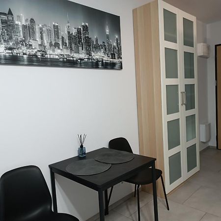 Apartamenty Wiktoryn 6A Warschau Exterior foto