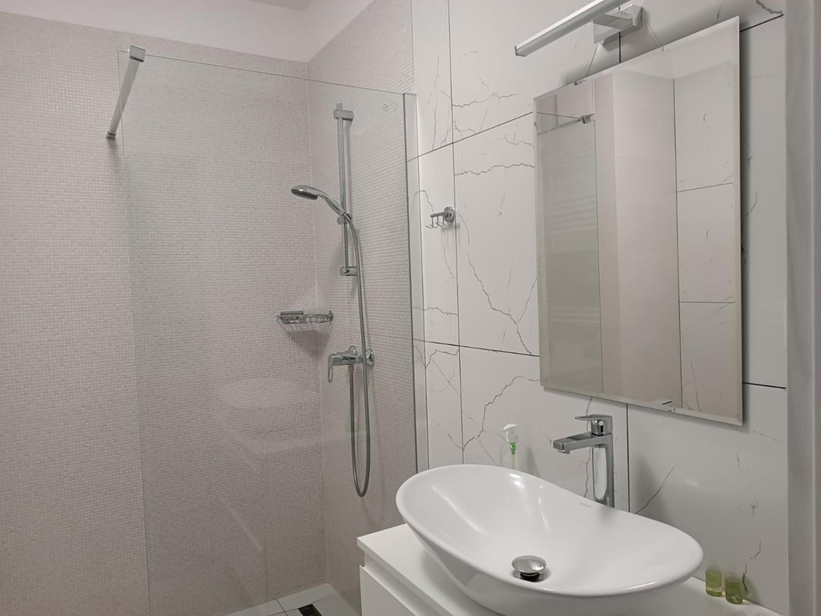 Apartamenty Wiktoryn 6A Warschau Exterior foto